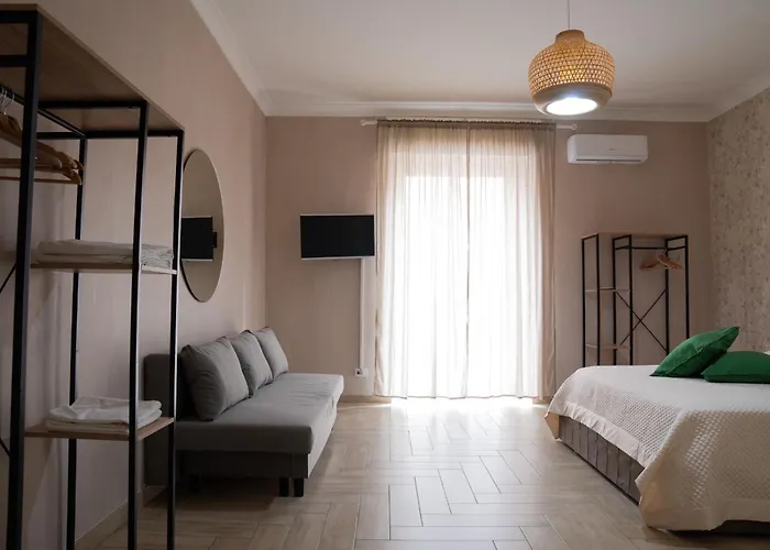 Caracciolo 109 Napoli