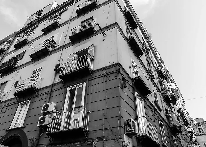 Caracciolo 109 Napoli