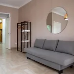 Caracciolo 109 Nocleg ze śniadaniem 4*