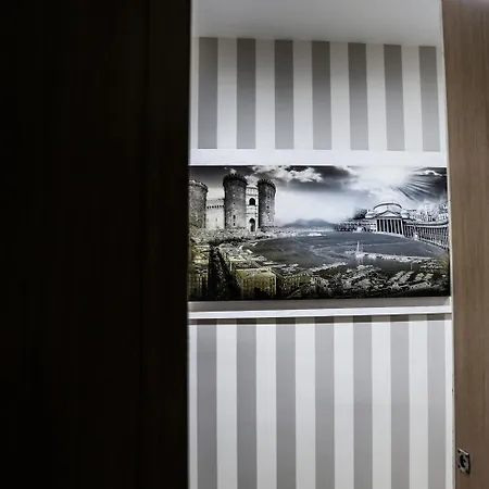 Caracciolo 109 4* Naples