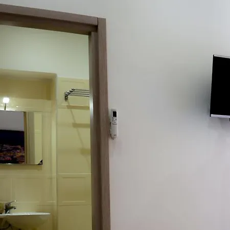 Bed & Breakfast Caracciolo 109 4*