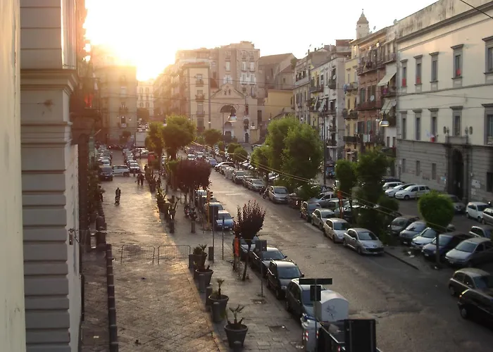 فندق مبيت وإفطار Caracciolo 109 نابولي